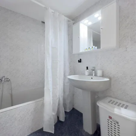 Apartment Menekratous Spacious 100sqm Apt In *